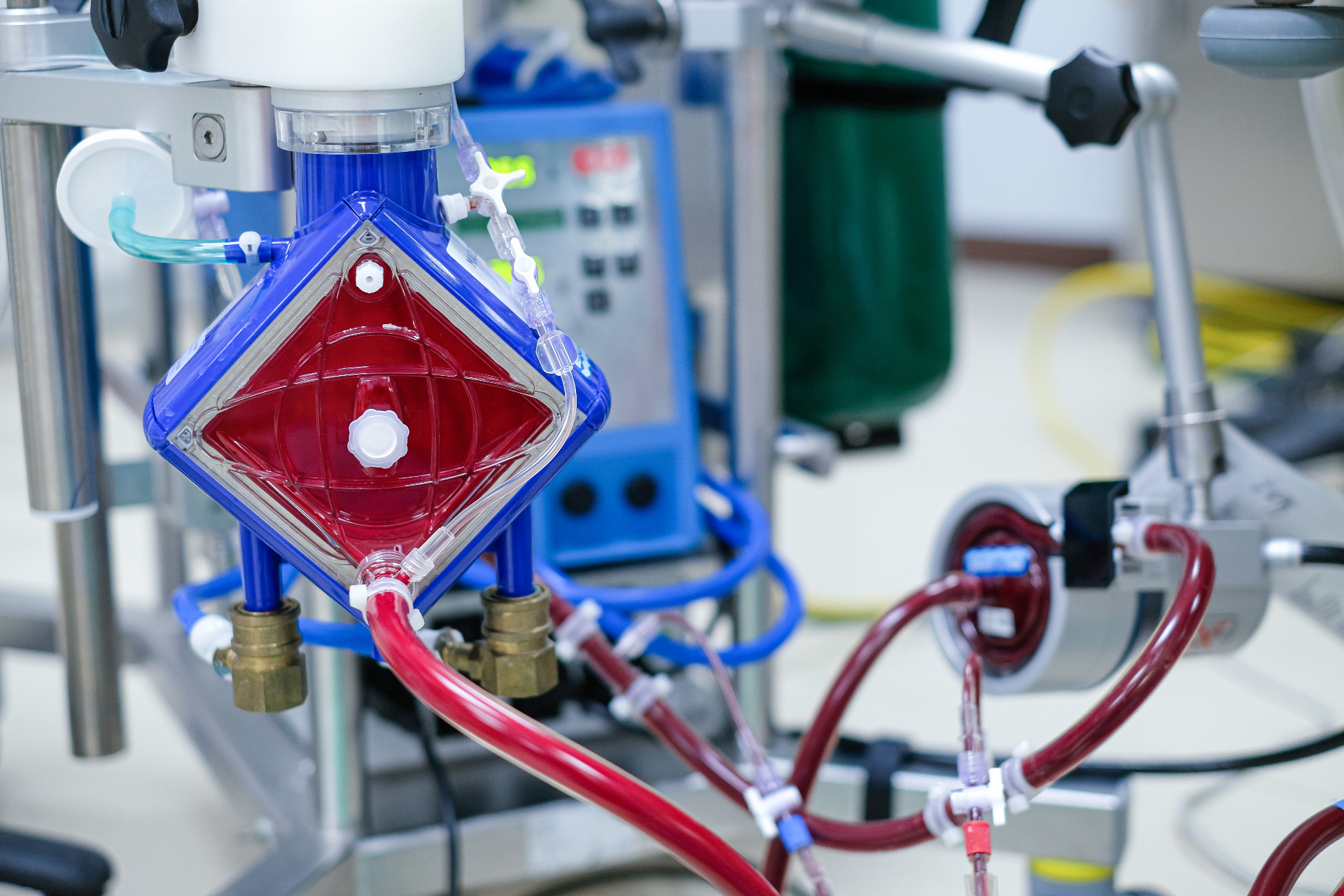 Warum konfektionierte ECLS/ECMO-Sets im mobilen Einsatz entscheidend sind